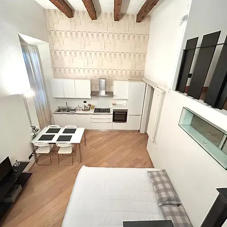 Loft Del Corso Apartment *